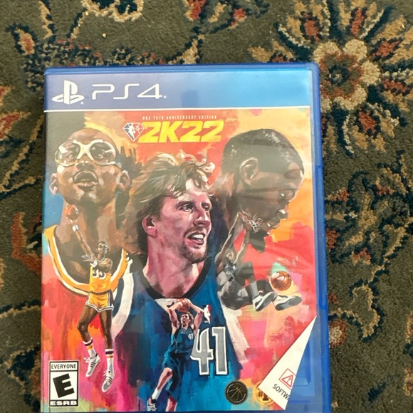NBA 2K22 for PS4 - Blue Case - Picture 1 of 1